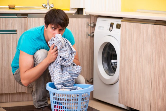 Come eliminare cattivi odori dalla lavatrice