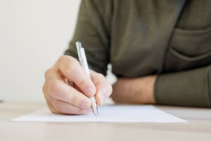 Come scrivere una lettera a una professoressa