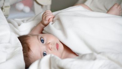Come si fa addormentare un neonato